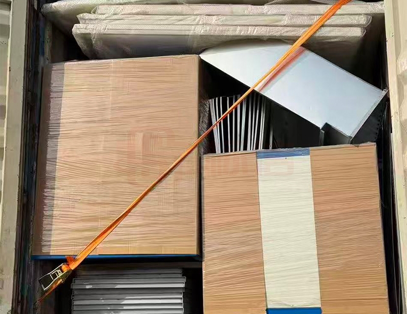 澳大利亚烤漆房出货